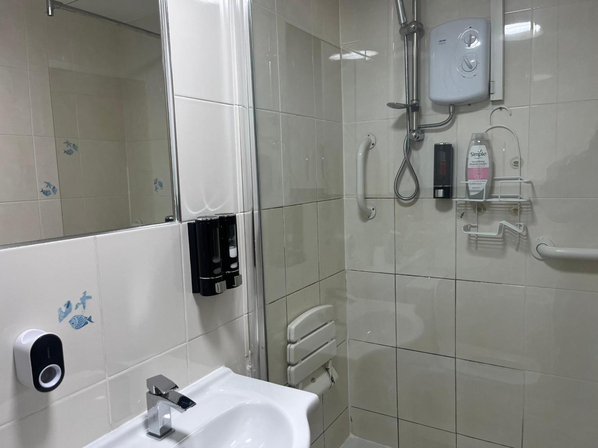 Charming 2-bedroom In Apartment